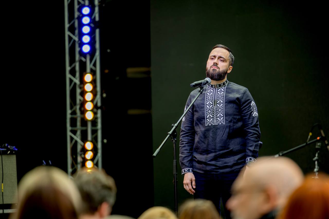Оболонь відзначила своє 50-річчя: з вдячністю до героїв і мешканців